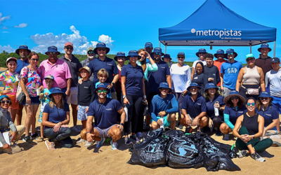 ¡Metropistas se une al Día Internacional de Limpieza de Costas con un impacto positivo en Playa Tómbolo, Manatí!