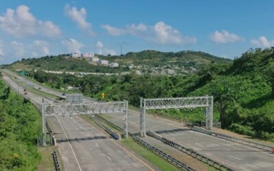 Metropistas anuncia avances en su plan de mejoras a autopistas y la puesta en marcha de dos nuevos pórticos bidireccionales
